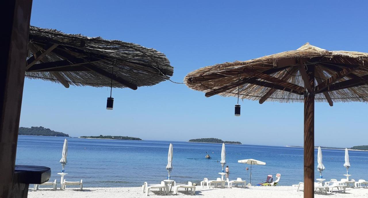 Adriatic Apartments Nada Фажана Экстерьер фото