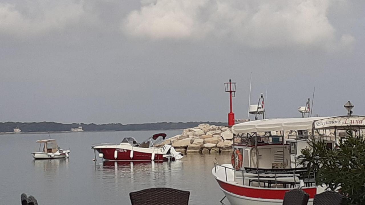 Adriatic Apartments Nada Фажана Экстерьер фото